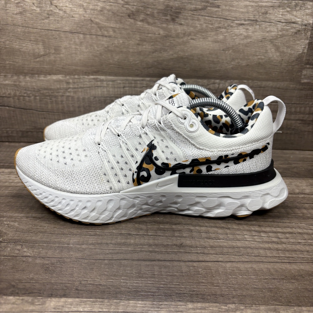 Nike React Infinity Flyknit White Gray Womens US Size 8 DJ5932-001 Running Shoes - Picture 4 of 10